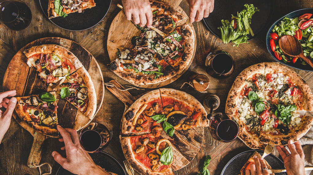 Rotwein zu Pizza und Pasta